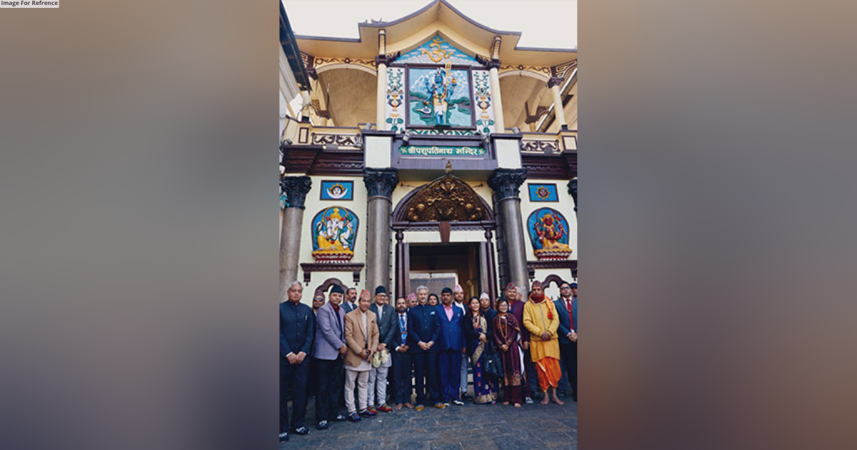 Nepal: EAM Jaishankar offers prayers at Pashupatinath Temple in Kathmandu